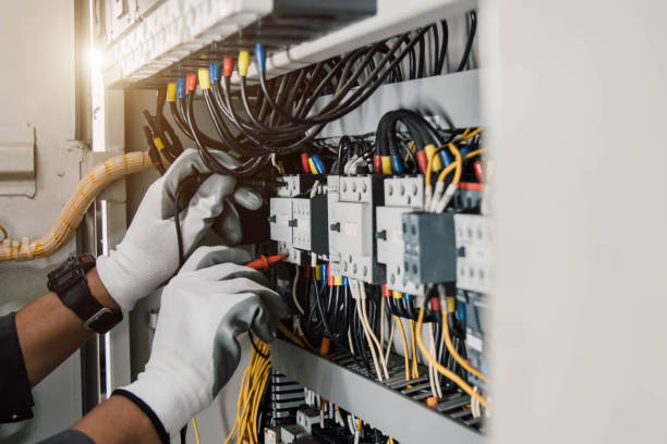 Best Licensed Electrician  in Richmond West, FL